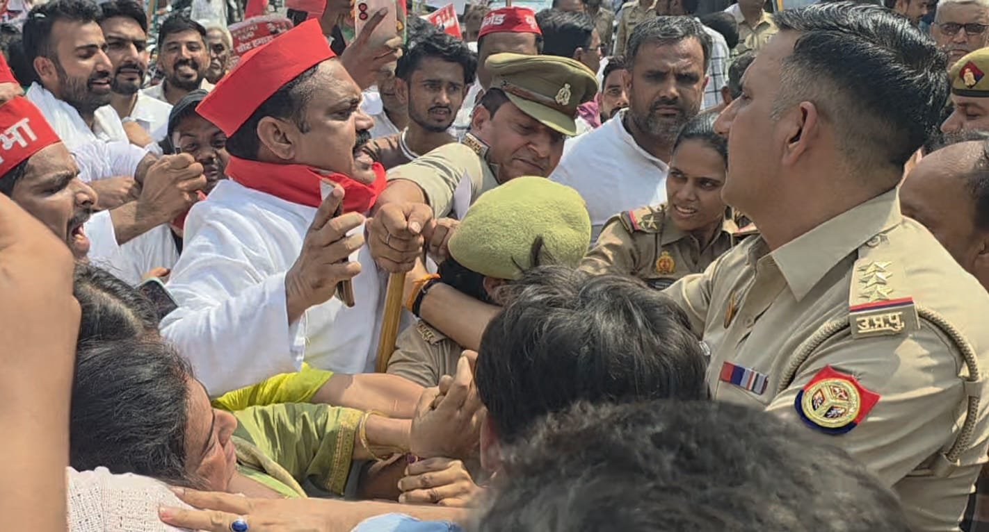 SP-PROTEST-MUZAFFARNAGAR